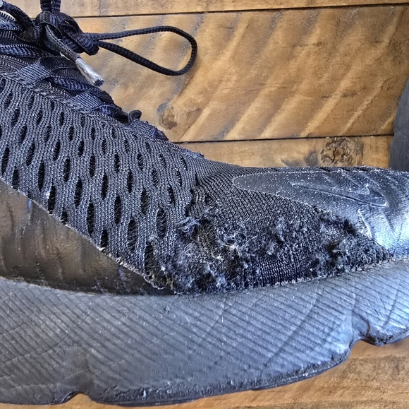 Nike Air Max 270 - Picture 8 of 9